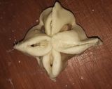 Foto langkah ke 4 dari resep Cemilan Bunga Ayam ala Violet Azalea.