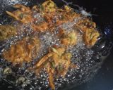 A picture of step 3 of Bhaji pakoray.