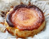 A picture of step 5 of La Viña-Style Cheesecake.