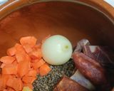 Foto del paso 2 de la receta: Lentejas clásicas con chorizo