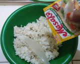 Foto langkah ke 2 dari resep Perkedel Nasi Mix Udang.