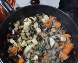 Foto del paso 2 de la receta: Salteado de Trigo Burgol y morcilla