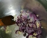 A picture of step 2 of 'Kuku ya kienyeji'.