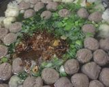 Foto langkah ke 3 dari resep Sup Sayur Bakso.