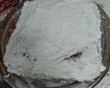 A picture of step 7 of Marble chocolate cream Cake and cup cakes made at home.