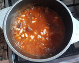 Foto del paso 4 de la receta: Guisado de carne y alubias envasadas