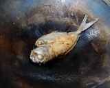 Foto langkah ke 2 dari resep Ikan bumbu kecap ala Hongkong (Hong Sau Yi).