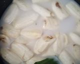 Foto langkah ke 2 dari resep Kolak pisang keju.