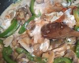 Foto langkah ke 5 dari resep Chicken Stroganoff Pasta.