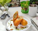 Foto langkah ke 15 dari resep Roti Gulung Crispy Vla Matcha.