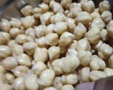 A picture of step 1 of Chana Chilli.