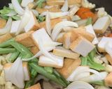 Gambar langkah 4 resipi King Oyster Mushroom & Tofu.