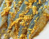 Foto langkah ke 2 dari resep Ikan Kembung Goreng Praktis.