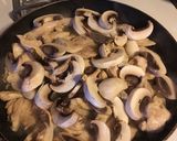 Foto del paso 4 de la receta: Pollo 🍗 en salsa Alfredo