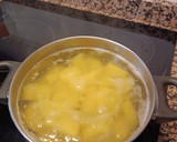Foto del paso 1 de la receta: Gratín de patata con solomillo de cerdo