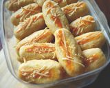 Foto langkah ke 5 dari resep Kastengel eggless (tanpa telur).