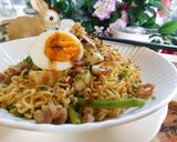 Hình bước làm 4 của món Sốt Trộn Mì Khô