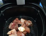 Foto langkah ke 3 dari resep Ayam goreng pedas ala air fryer.