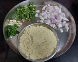 झणझणीत कोल्हापुरी गावरान झुणका (Kolhapuri Zunka Recipe In Marathi) रेसिपी स्टेप 1 फोटो 