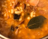 Foto del paso 9 de la receta: Potaje de alubias de bote, al estilo asturiano (con chorizo, morcilla y panceta)