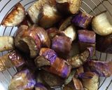 Foto langkah ke 1 dari resep Balado terong.