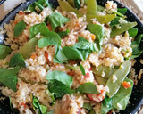 Foto del paso 10 de la receta: Arroz con tirabeques, setas y espinacas