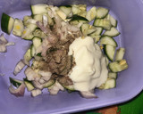 A picture of step 1 of Cucumber salad 🥗.