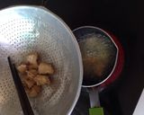 รูปขั้นตอนการทำที่ 2 ของ ไก่ผัดซอสเอ็กซ์โอ