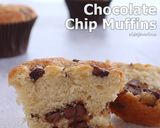 Foto langkah ke 3 dari resep Chocolate Chip Muffins.