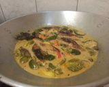 A picture of step 8 of Curry Fish.