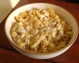 A picture of step 5 of Chicken Alfredo Pasta.