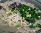 Foto langkah ke 5 dari resep Sop Kimlo (Sop Hajatan).
