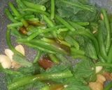 Hình bước làm 3 của món Đọt Bí Xào Tỏi