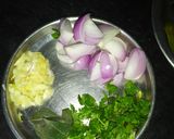 A picture of step 1 of Bharwa Masala baingan.