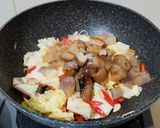 Foto langkah ke 3 dari resep Tumis Kikil Kecap.