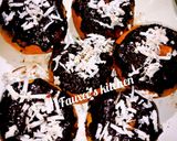 A picture of step 3 of Dark Chocolate doughnuts.