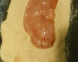 Foto del paso 3 de la receta: Milanesas de pollo o pollo empanado