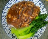 Foto langkah ke 6 dari resep Pakcoy Siram Saus Tiram Jamur.