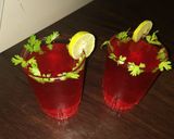 A picture of step 3 of Rose lemon refreshing drink.