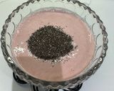 A picture of step 3 of ❤️STRAWBERRY MILKSHAKE CHIA PUDDING ❤️.
