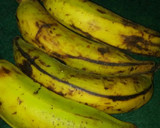 Foto del paso 1 de la receta: Mangú de plátano con chuleta y cebolla