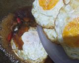 Foto langkah ke 6 dari resep 1005. Telur Ceplok Kecap.