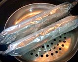 Hình bước làm 3 của món Giò Sống Cuộn Rong Biển Tôm Thịt