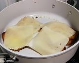 A picture of step 1 of Egg In A Hole Sandwich.