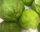 A picture of step 1 of Tomatillos chutney.