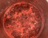 A picture of step 3 of Homemade Jam.