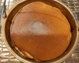 A picture of step 7 of Whipped Cream Cake (Chiffon Base).