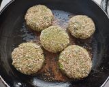 A picture of step 5 of Harabhara Kebab.
