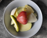 Foto langkah ke 4 dari resep Rujak Kuah Pindang.