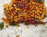 A picture of step 2 of Puff Rice Chivda “.